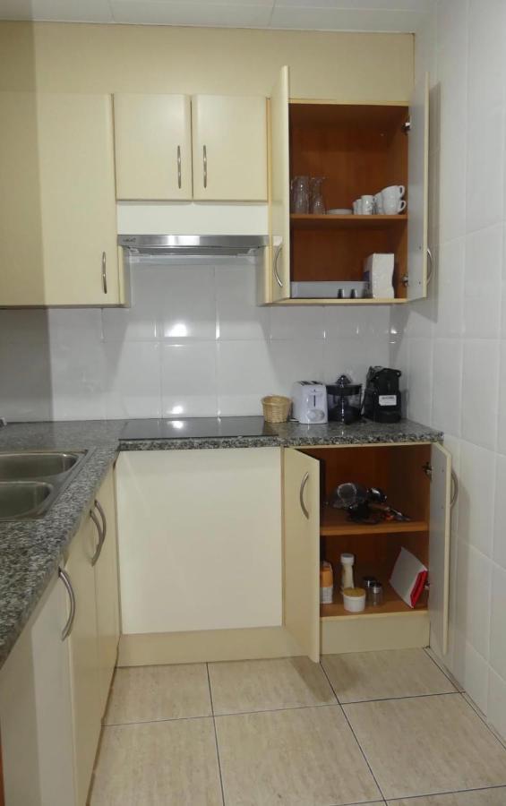 Apartament Encantador Al Centre De Vic Aptgarbi エクステリア 写真