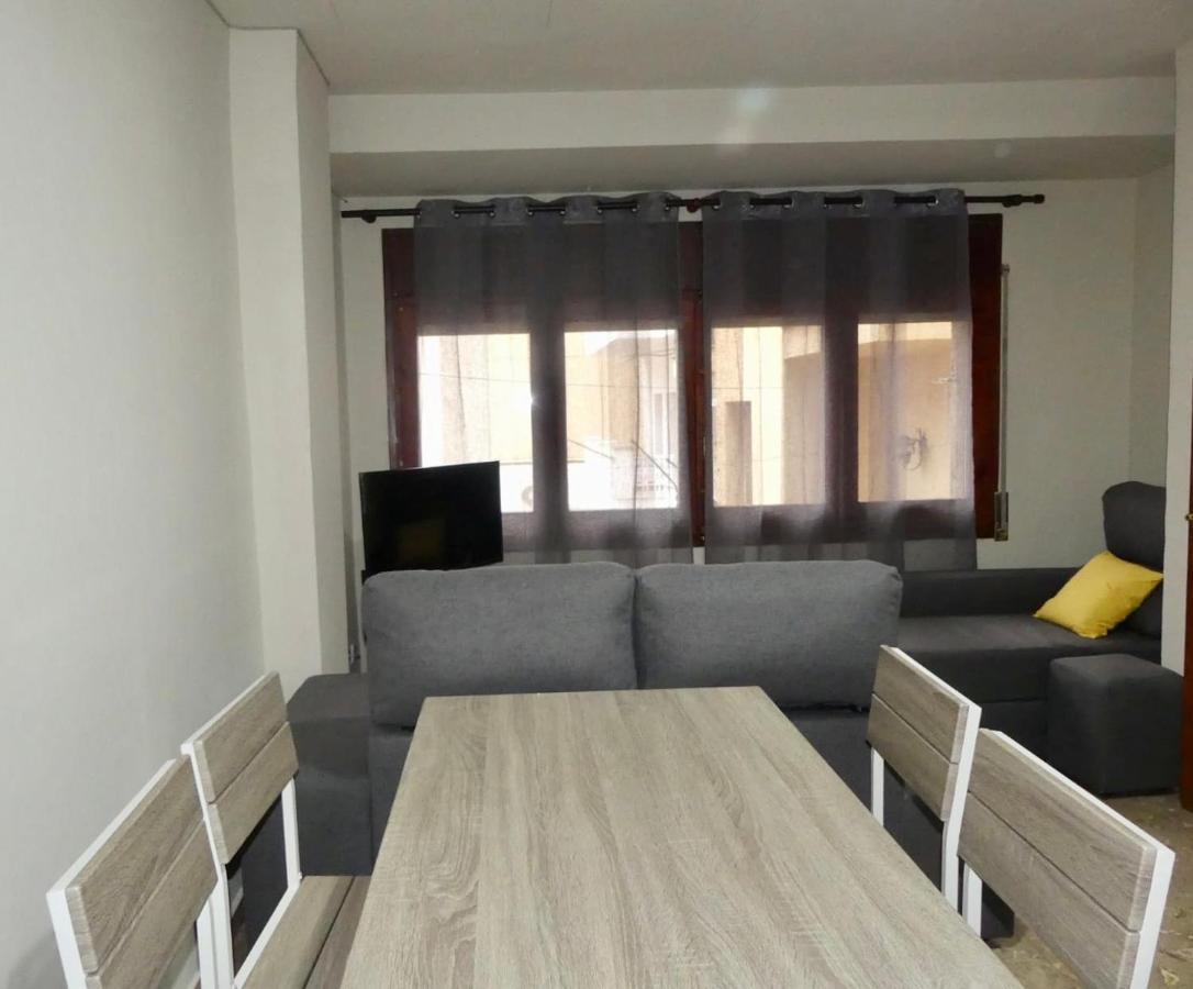 Apartament Encantador Al Centre De Vic Aptgarbi エクステリア 写真